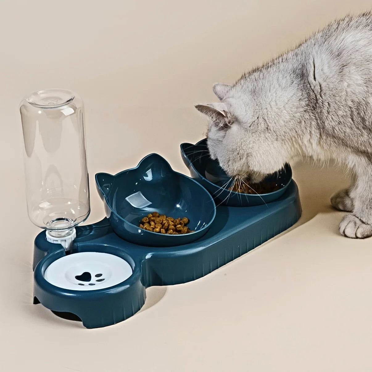 🐱 Estación de Mimos 3 en 1 para Gatos y Perritos: ¡Comedero Inclinado con Botellita Automática!